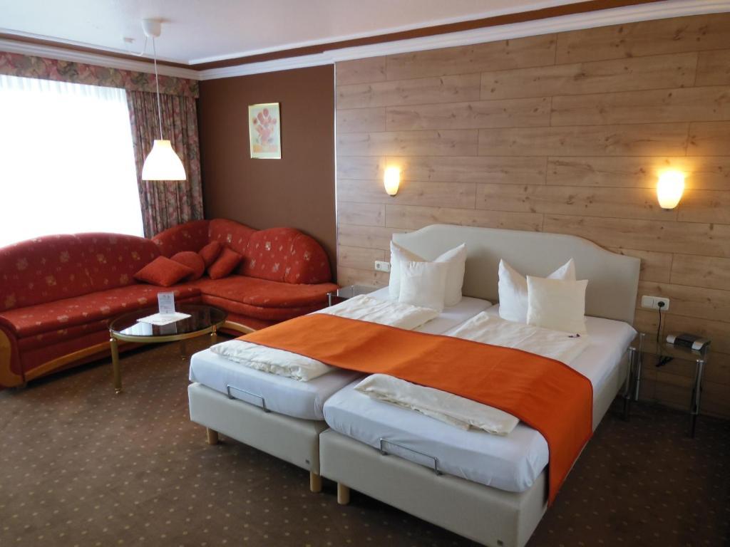 Parkhotel Tannenhof Oy-Mittelberg Pokoj fotografie